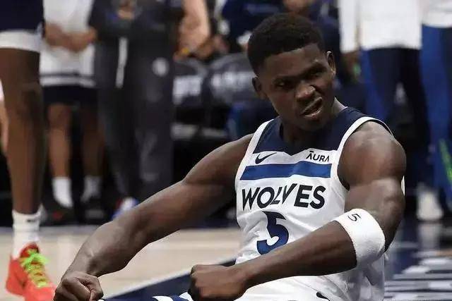 特伦特一年底薪合同加盟雄鹿 上赛季场均14分